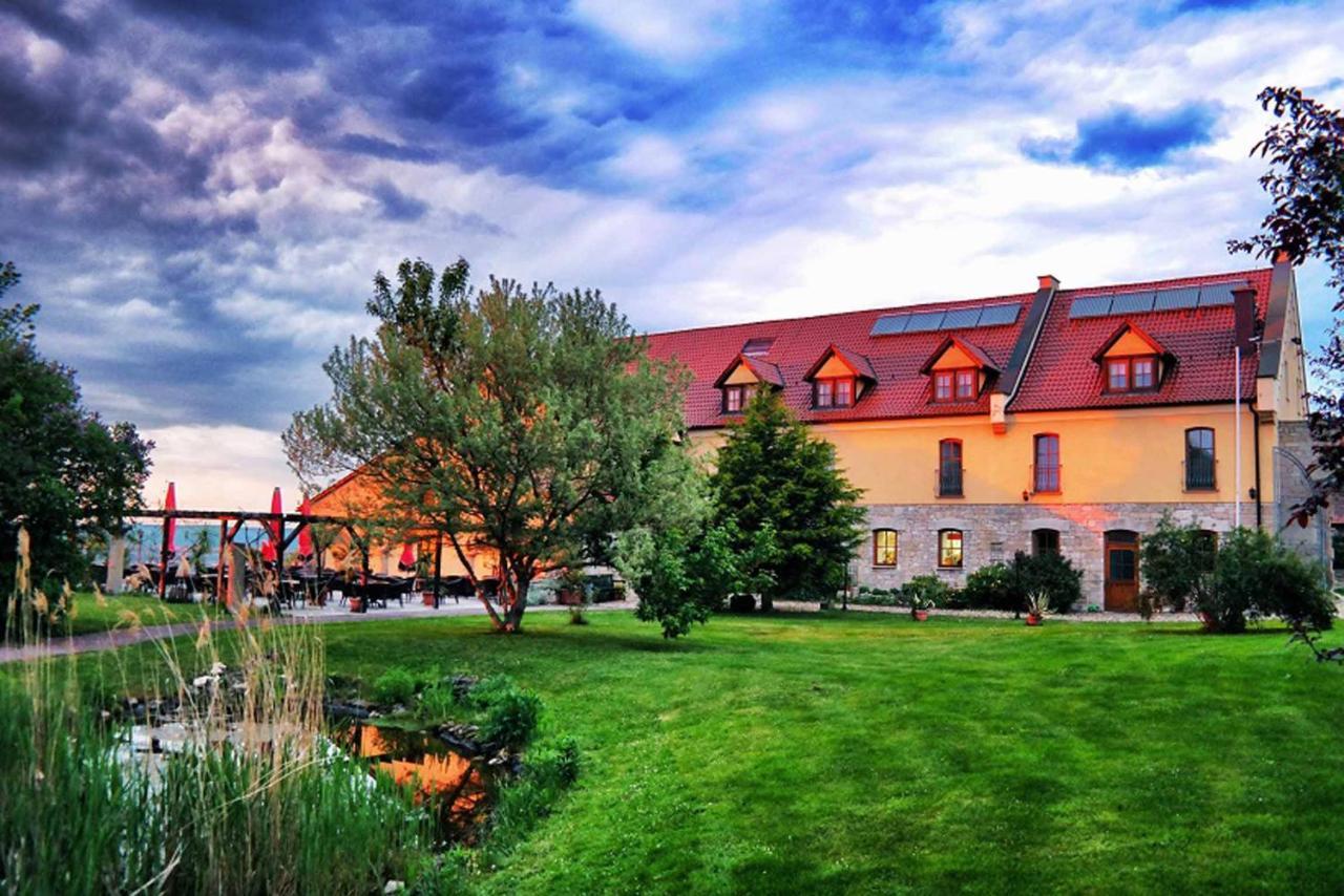 Hotel Und Restaurant Rittergut Kreipitzsch Наумбург Экстерьер фото